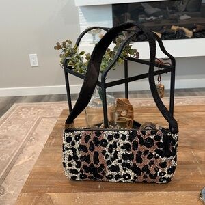 NWT  Beaded Bag - Black Brown shoulder bag w/ zipper closure